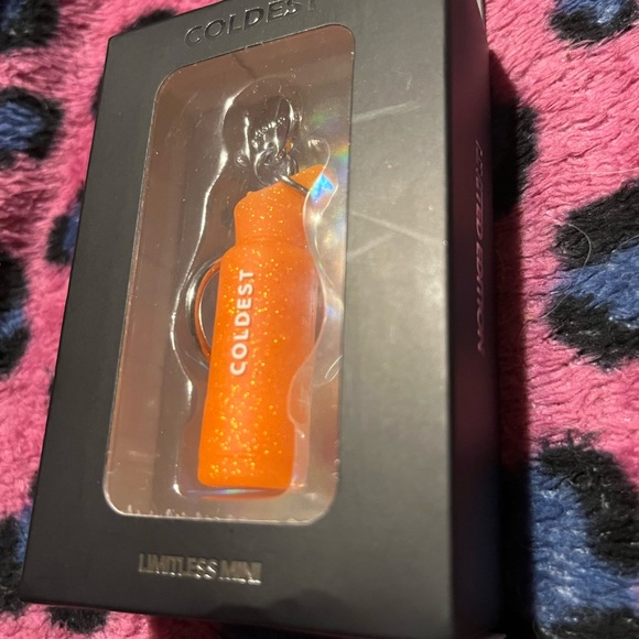 Firey mini Keychain - Picture 1 of 2